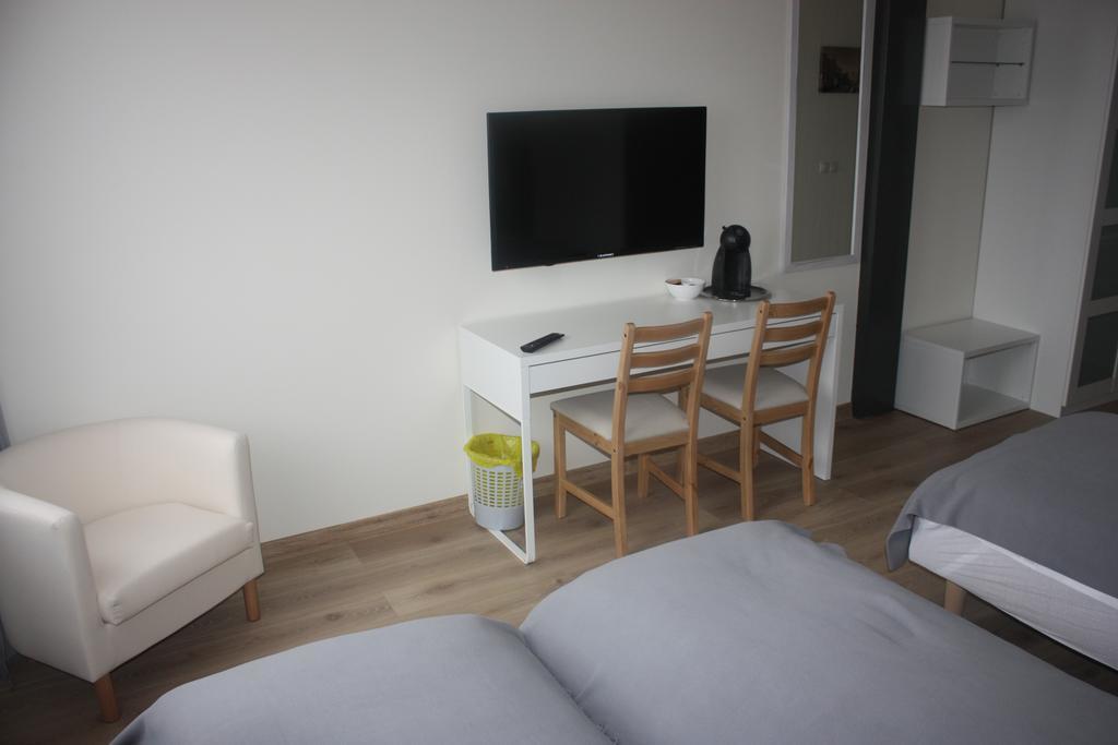 3 City Rooms غدينيا المظهر الخارجي الصورة
