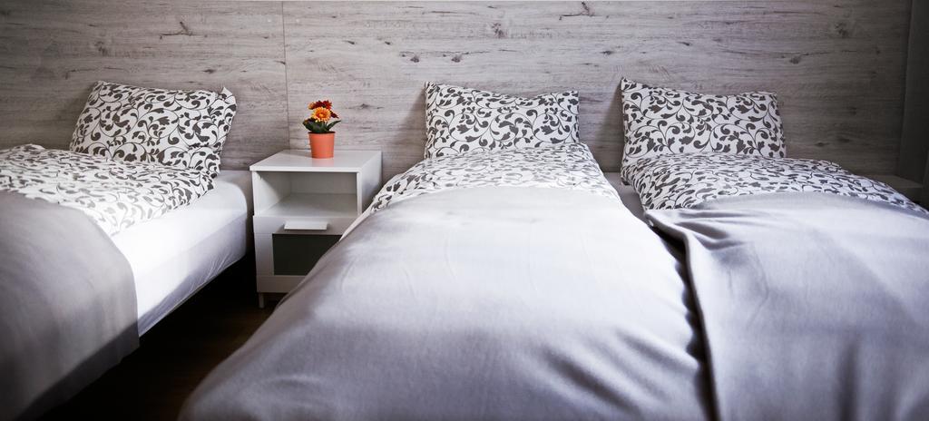 3 City Rooms غدينيا المظهر الخارجي الصورة